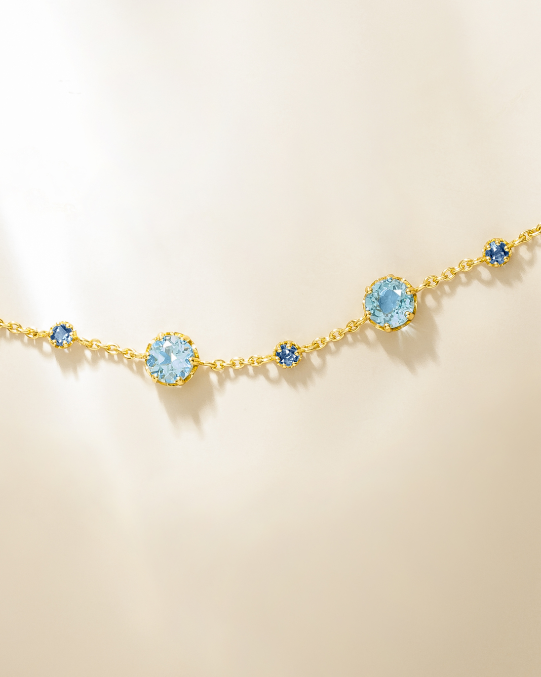 Blue Sapphire & Blue Topaz Jewellery Set in 18k Gold Vermeil Vianne Jewellery