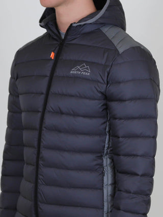 Winter Steep Padded Jacket in black with hood and padded insulation for outdoor warmth and style
