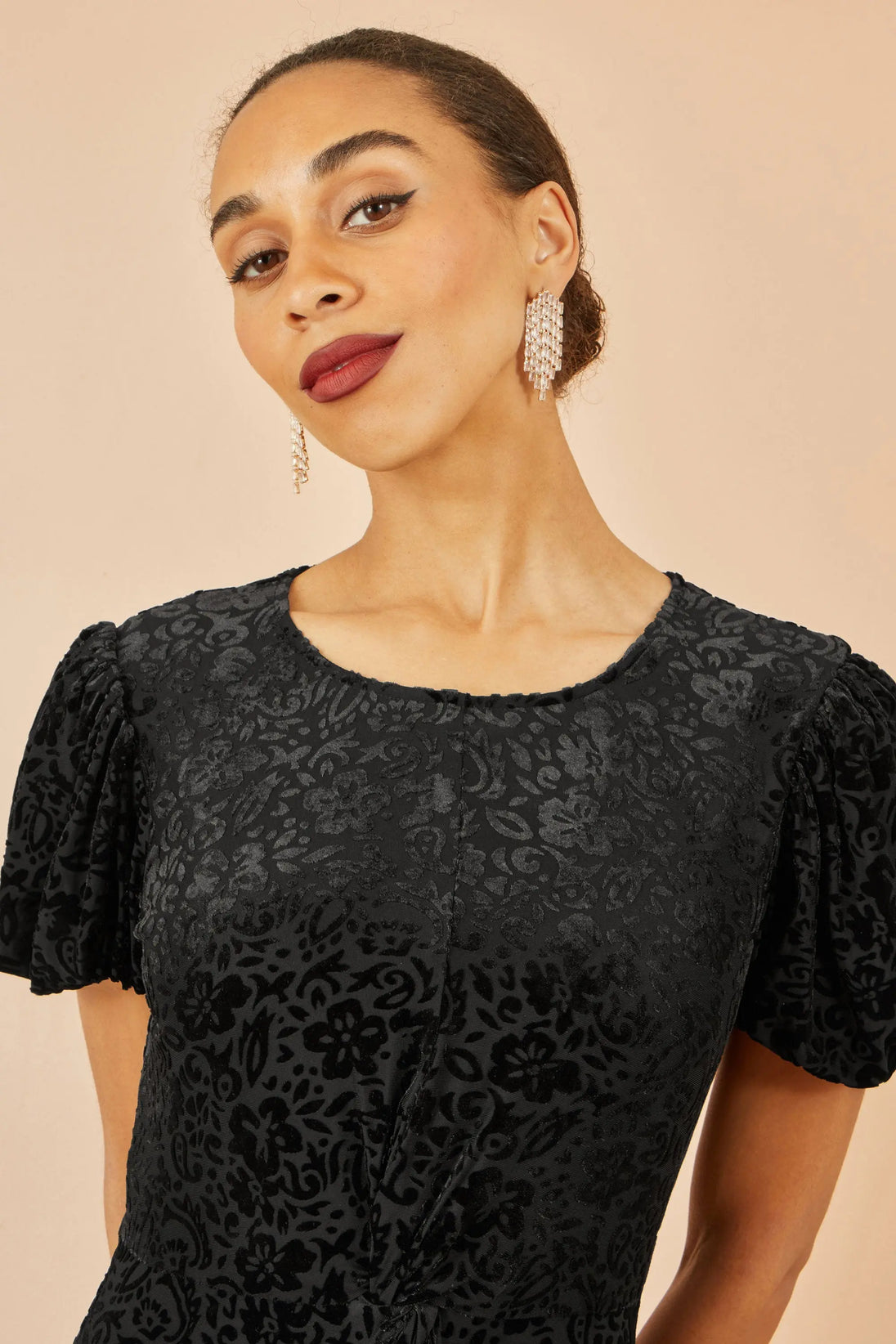 Yumi Black Floral Velour Velvet Twist Waist Midi Dress Yumi