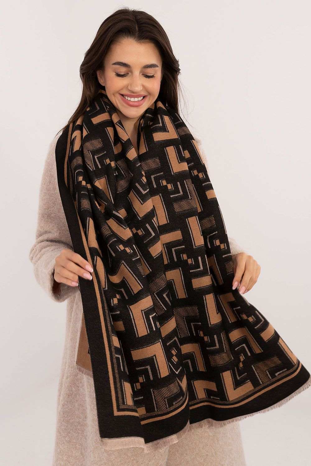 Stylish Women’s Scarf