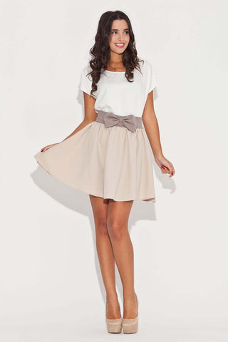 Flared skirt with contrasting belt and bow detailing, mini length.
