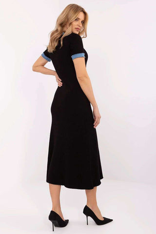 Pencil Women’s Midi Dress with short sleeves and sweetheart neckline, side view.