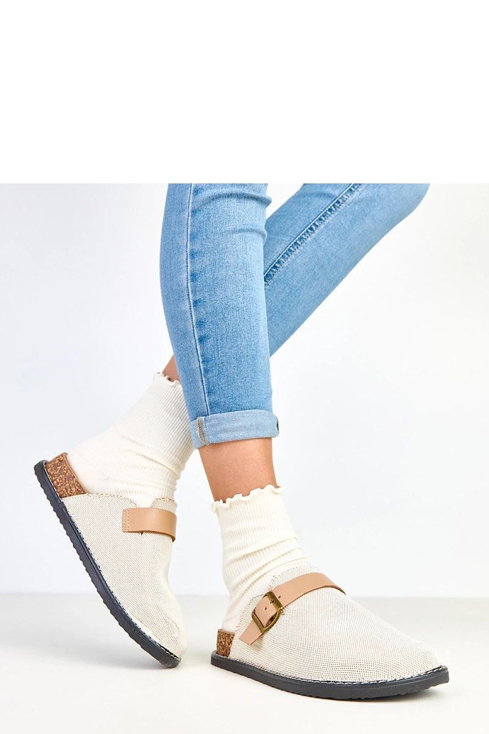 Slippers model 217918 Solea