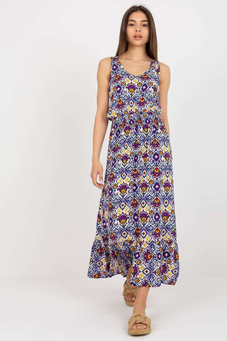 Summer floral dress with thick straps and heart neckline, featuring a ruffled bottom.